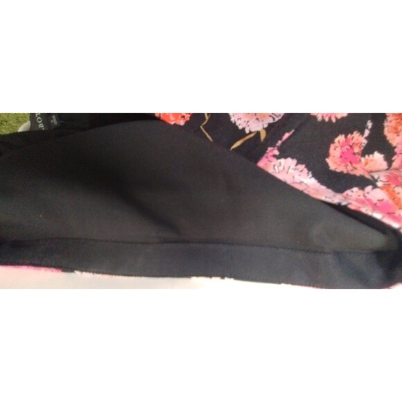NWOT Talbots Pencil Skirt Zip Back Lyocel blend Pinks Floral Black Size 4 Lined - Picture 6 of 8